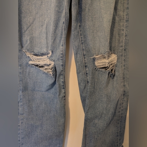 Jeans - Picture 3 of 5